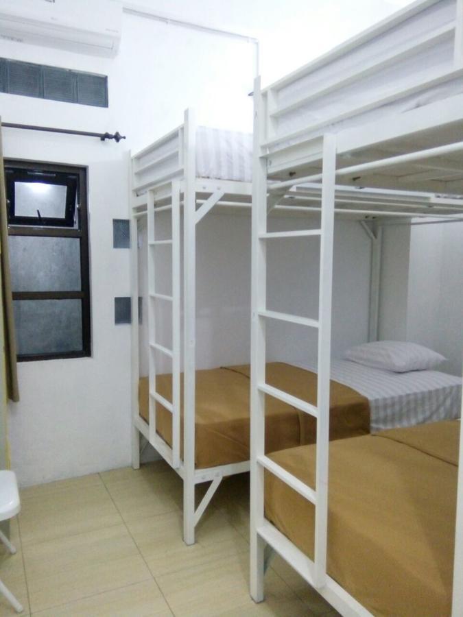Setia Backpacker Hostel Yogyakarta Exterior foto
