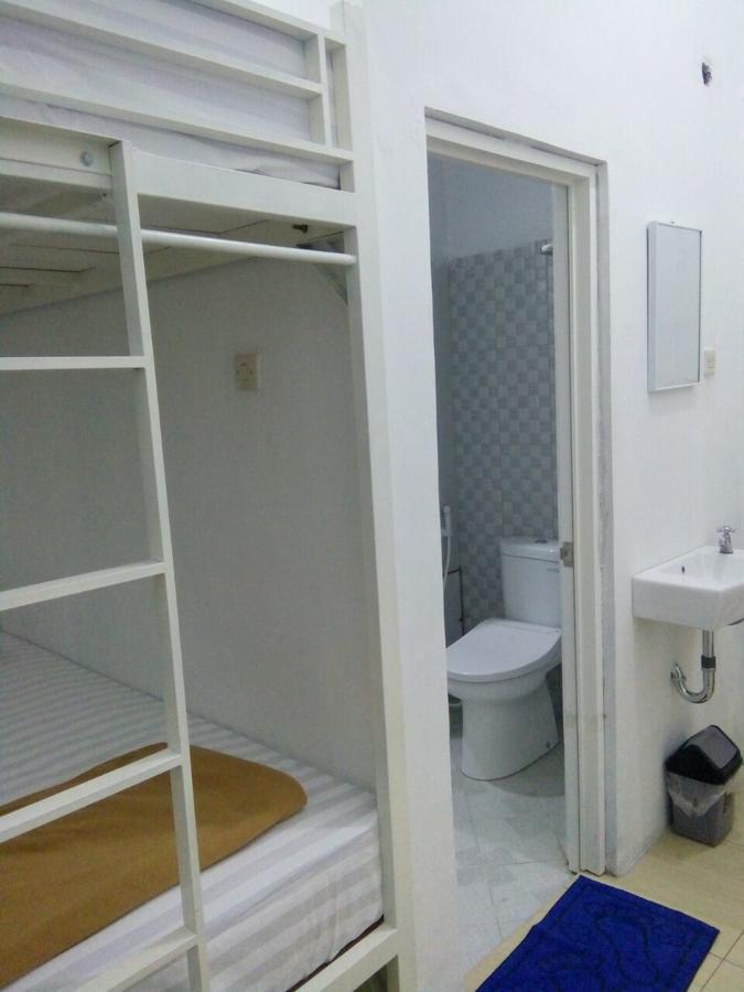 Setia Backpacker Hostel Yogyakarta Exterior foto